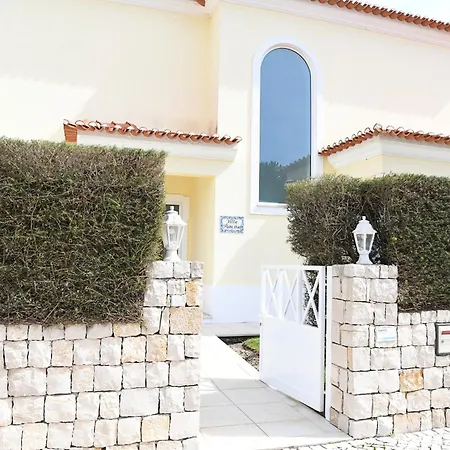 Villa Pluma Rosa Amoreira (Leiria)