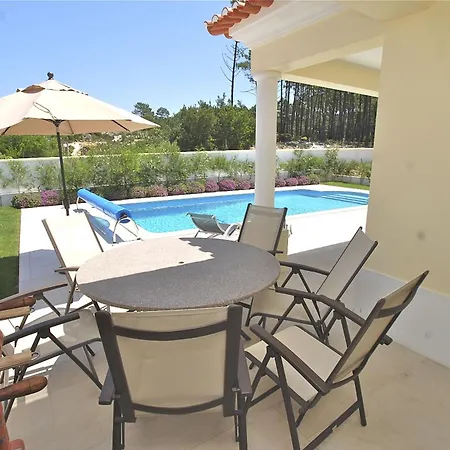 Pluma Rosa Amoreira (Leiria)